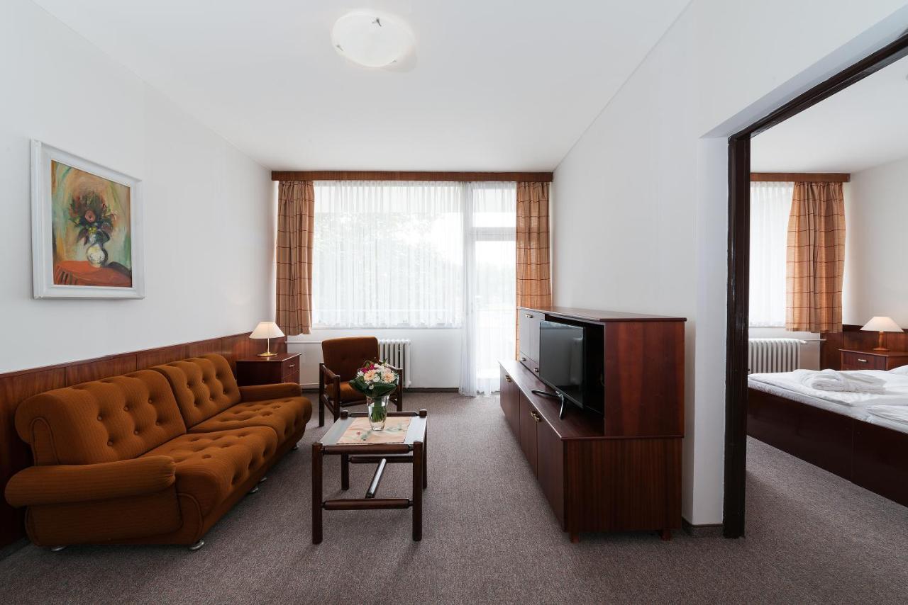 Ensana Splendid Hotel Piestany Bagian luar foto