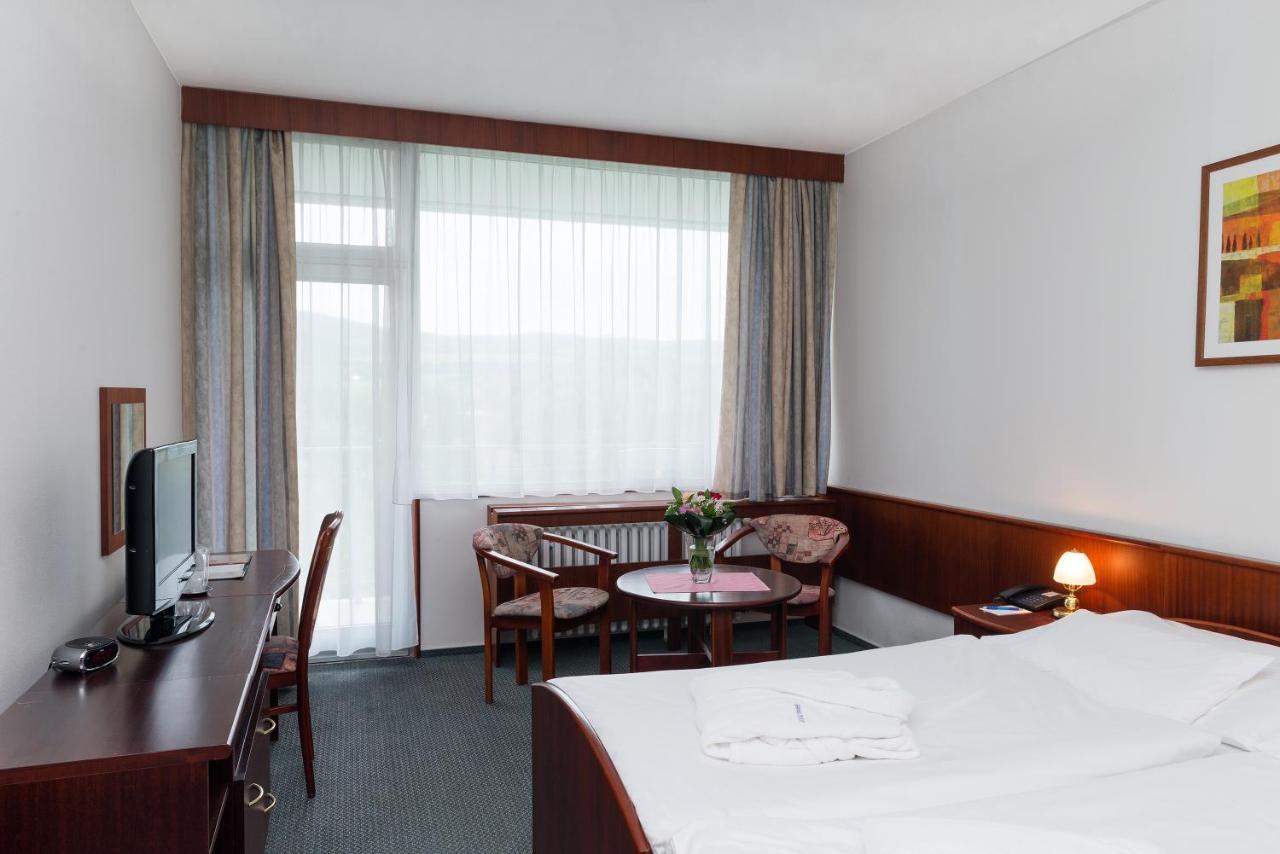 Ensana Splendid Hotel Piestany Bagian luar foto